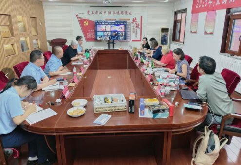 貿(mào)易客戶(hù)（湖邊）來(lái)訪隆鑫天潤(rùn)公司